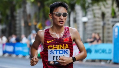 开云体育-2小时05分58秒，丰配友打破全程马拉松全国纪录